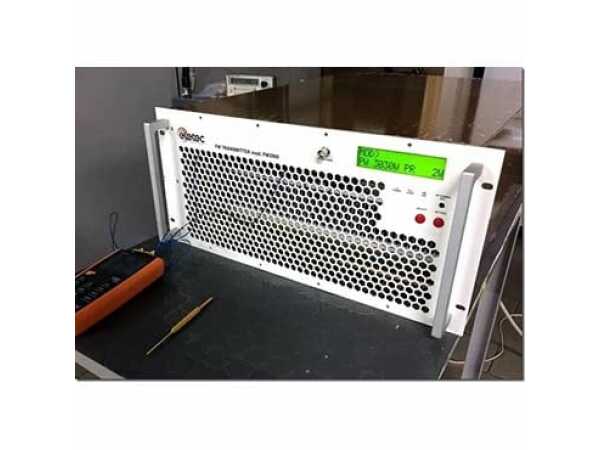 3 kW FM Transmitter FM3000 - Eletec Broadcast