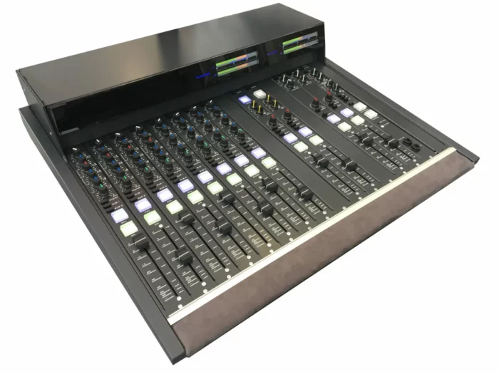 E16M-Modular-Broadcast-Radio-Console