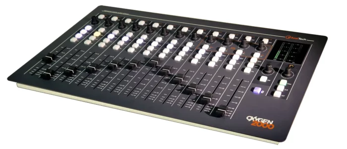 Oxygen-2000 BROADCAST RADIO CONSOLE