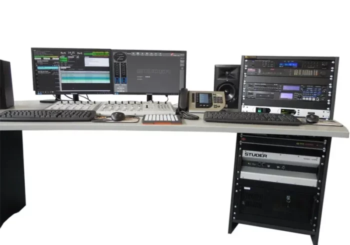 Complete Digital Radio Package - Image 2